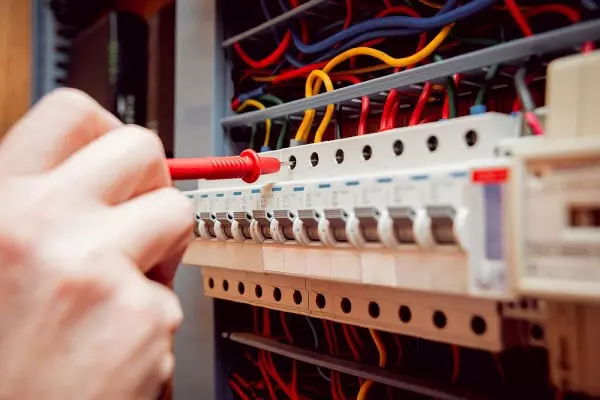 تابلو برق صنعتی چیست؟