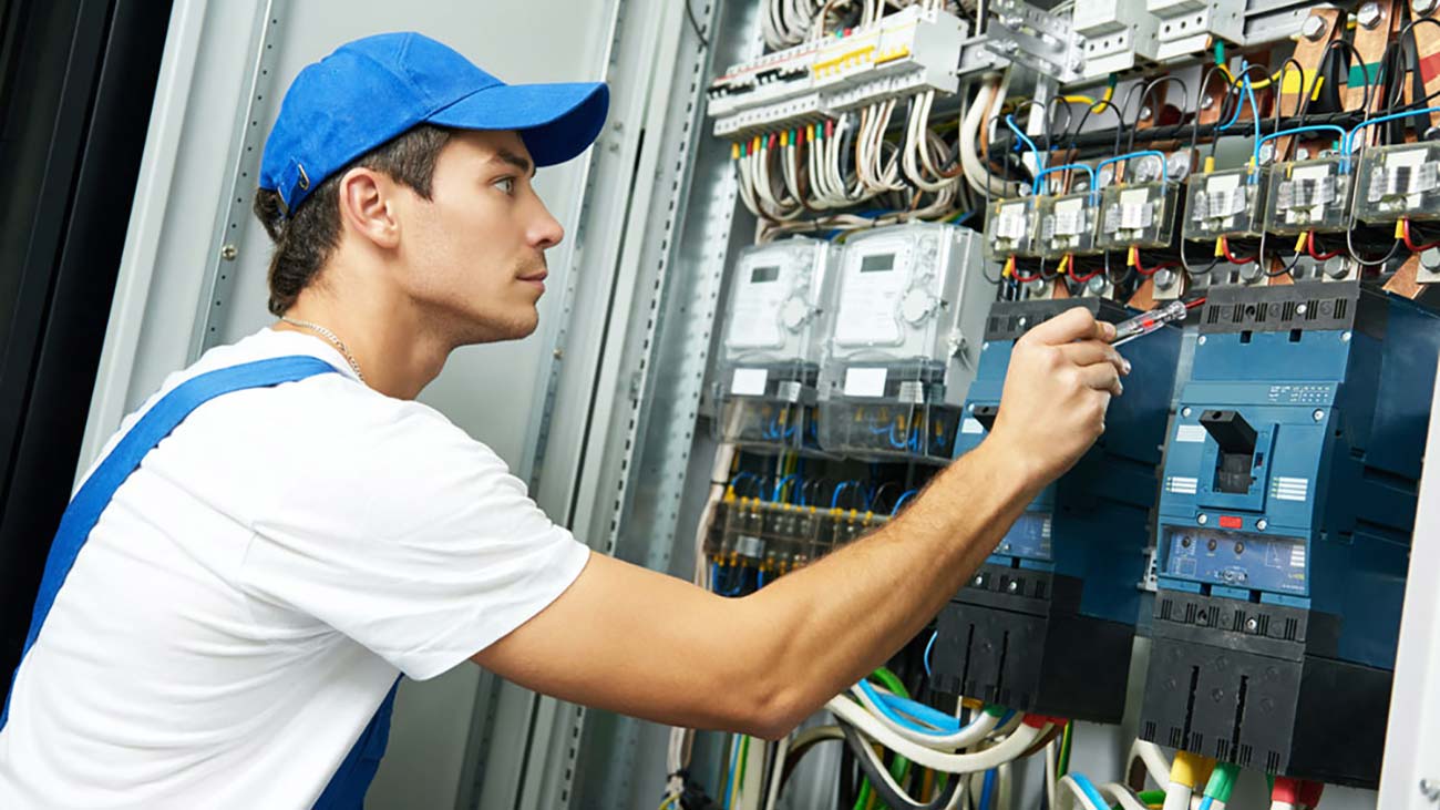 کاربرد برق صنعتی چیست؟
